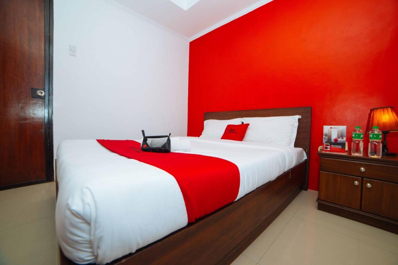 Elti Condotel By Bluebookers Angeles Exterior photo